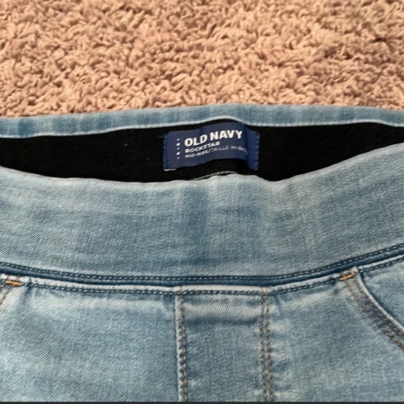 Two Pair Old Navy RockStar Petite Size 4 - Picture 4 of 10